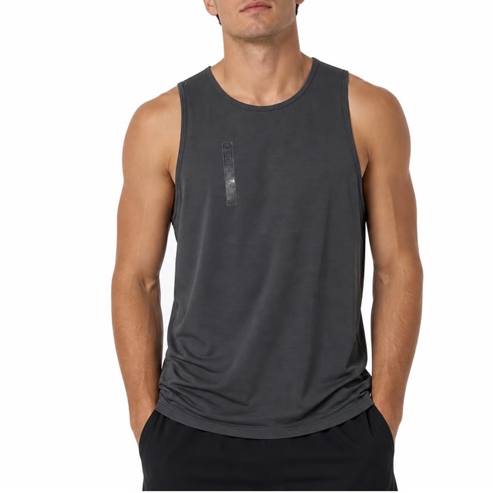 DSG Mens Run Tank Pure Black XXL Reflective Moisture Wicking Athletic Top
